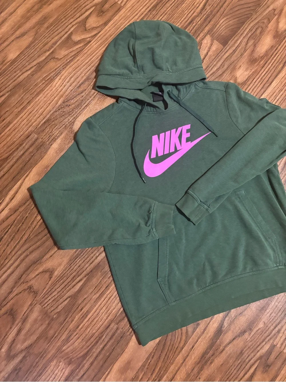 Nike Single Swoosh Full Spell Out Woman’s Hoodie Sweatshirt * Medium.